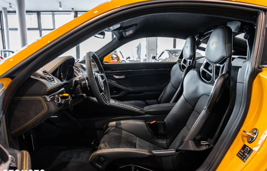 Porsche 718 Cayman cena 697718 przebieg: 10500, rok produkcji 2021 z Lubaczów małe 596